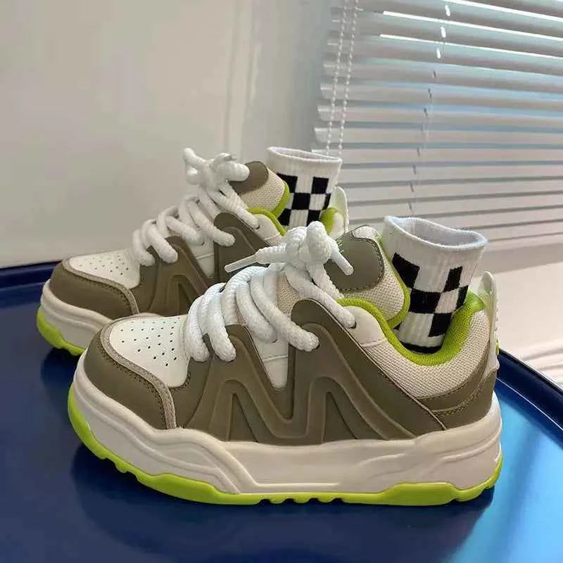 Classic Thick-Soled Couples Running Sneaker