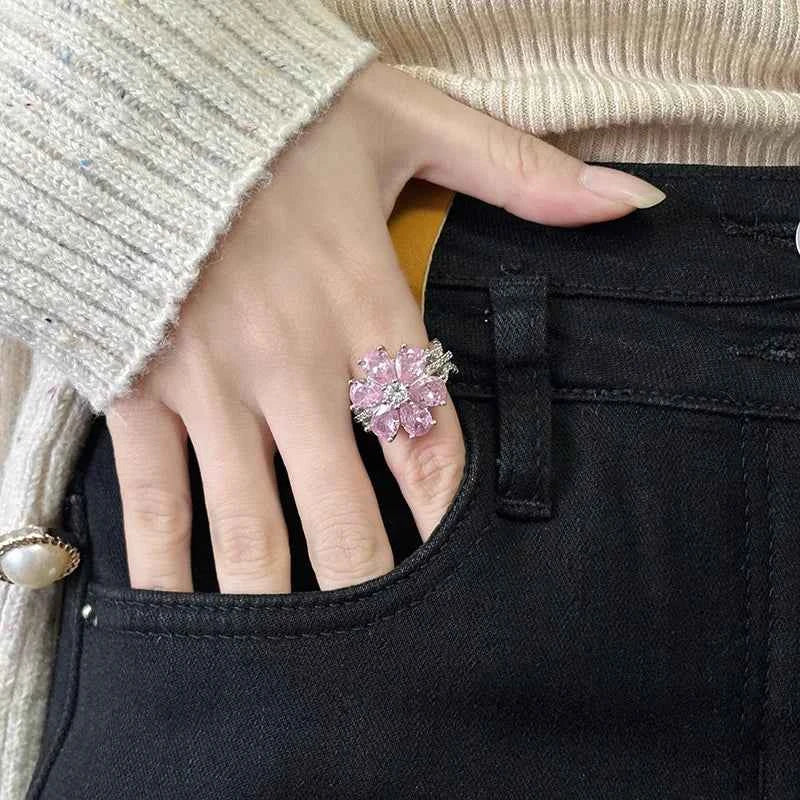 Women Sweet Romantic Zircon Flower Ring