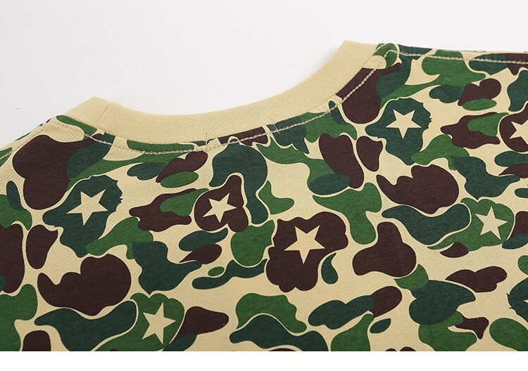 Snappy Crocodile Star Camouflage Design T-Shirt