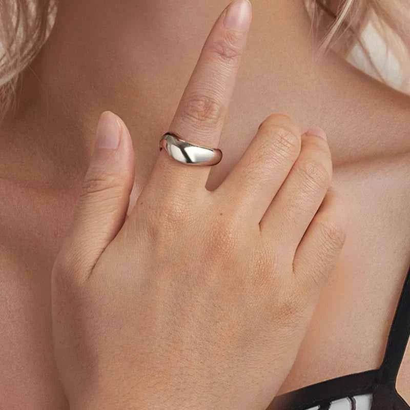Delicate White Gold Plated Wavy Ring