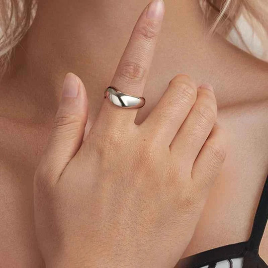 Delicate White Gold Plated Wavy Ring