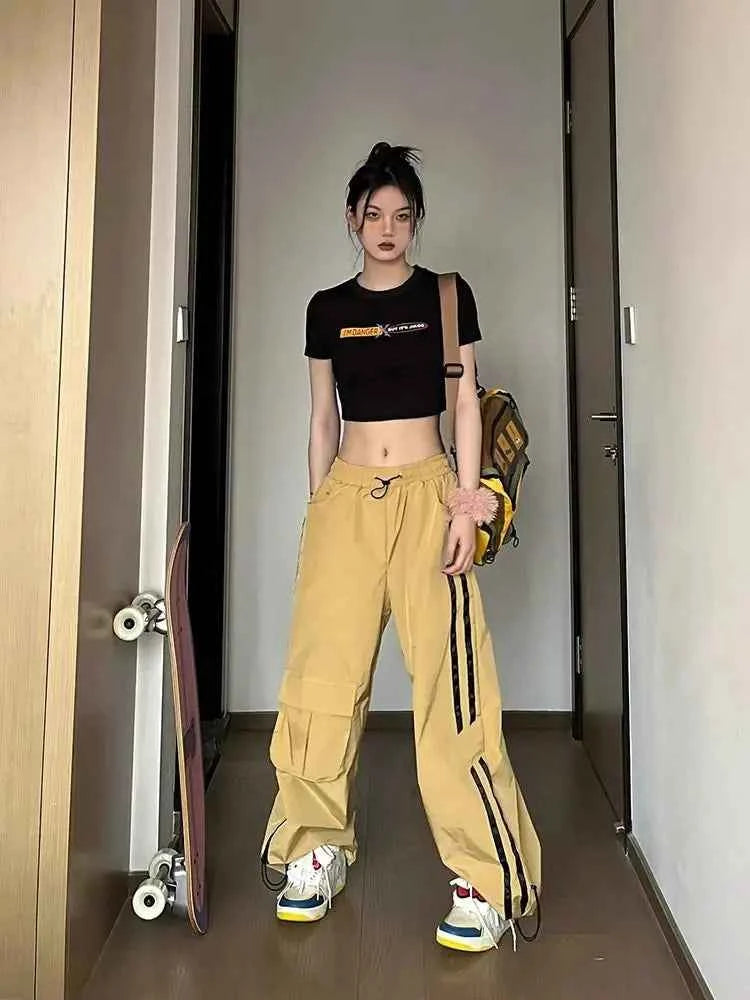 High-Waist Yellow Vintage Cargo Pants - Women’s Baggy Utility Streetwear Trousers