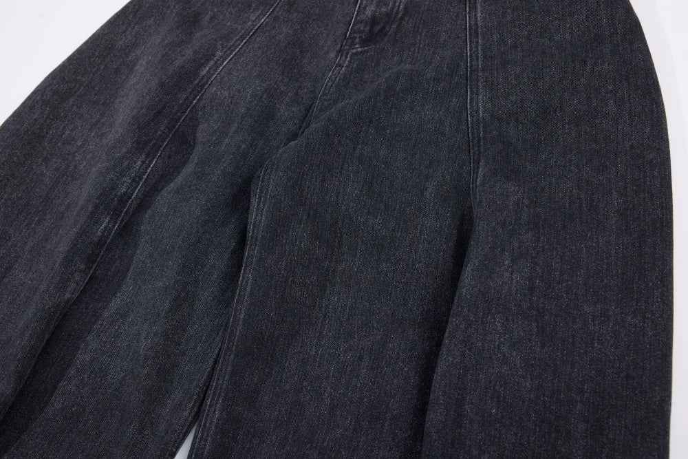 Distressed Pleated Wide Leg Banana Denim Jeans