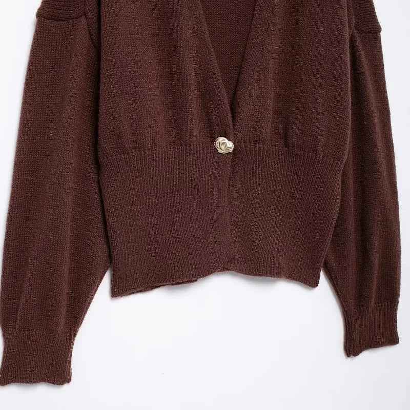 Flattering Y2K Brown Knitted V-Neck Cardigan