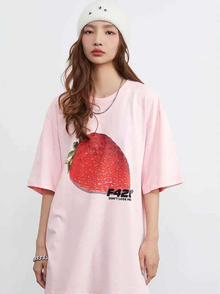 Women Retro Sweet Strawberry Graphic T-Shirt