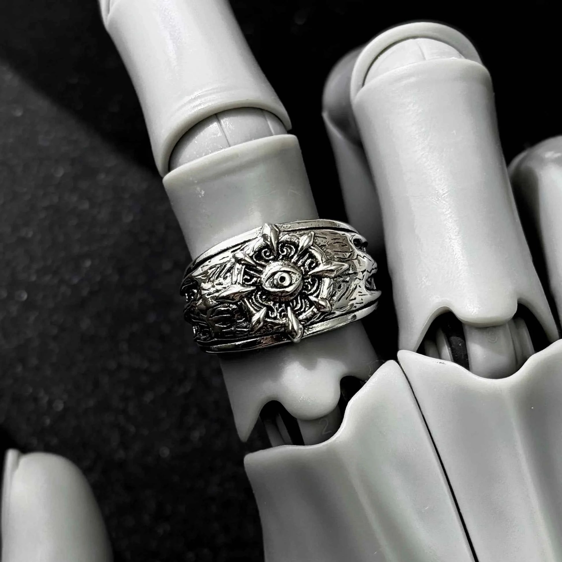 Retro Divine Hip Hop Eye Open Silver Ring