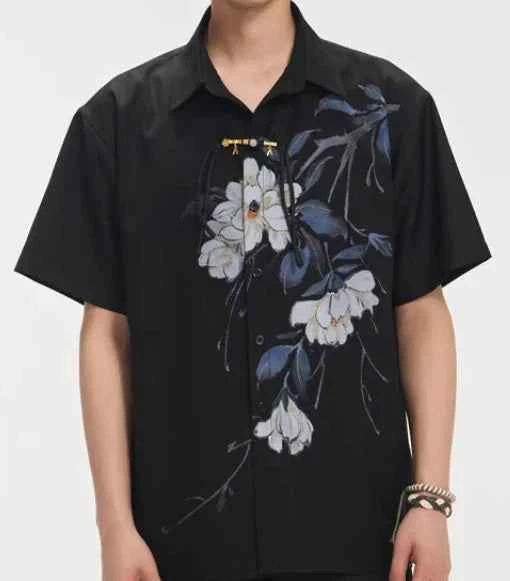 Flattering Stylish Black Printed Lapel Shirt