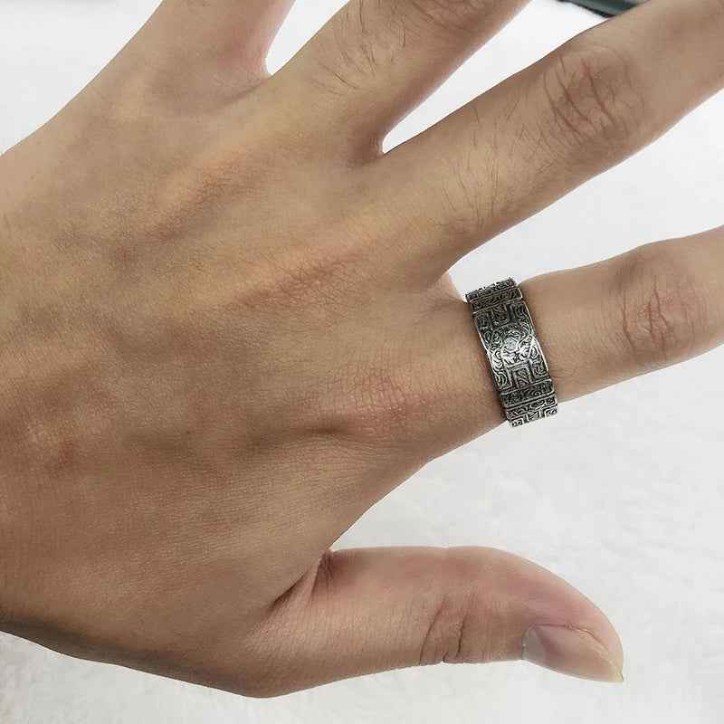 Men Silver Retro Tang Grass Pattern Ring
