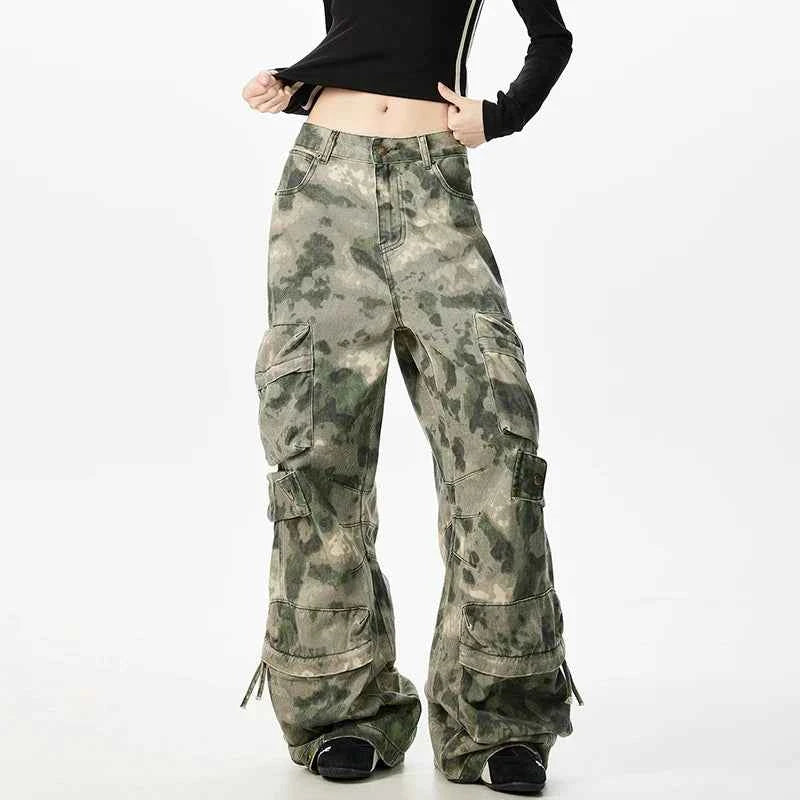 Camouflage Wardrobe Staple Vintage Cargo Pants