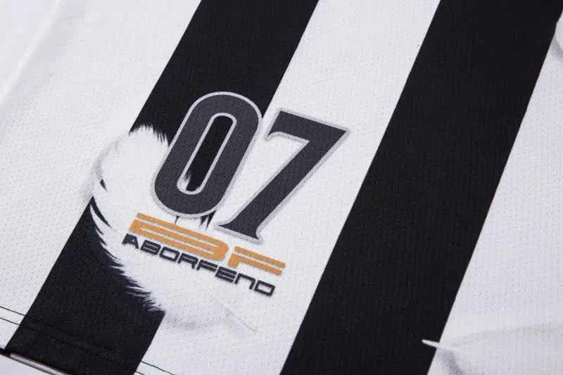 Feather Print Mesh Stripe Sport Polyester T-Shirt