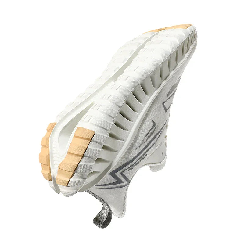 Horizon Low T84 Sneakers - Luxuryurbanwear