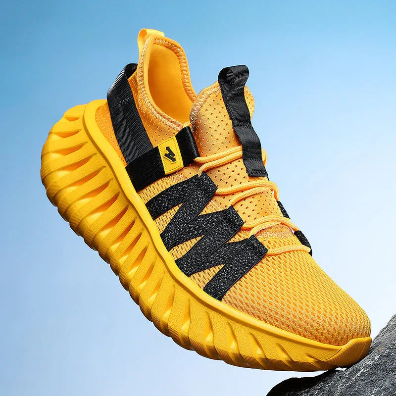 Axis Run T84 Sneakers - Luxuryurbanwear