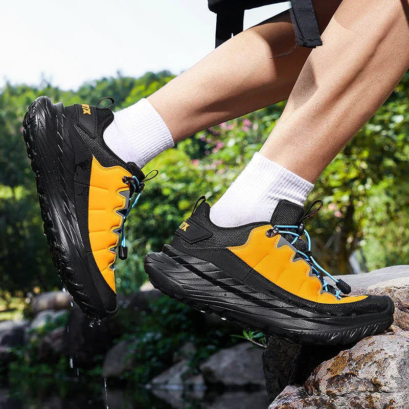 Apex Walk T84 Sneakers - Luxuryurbanwear