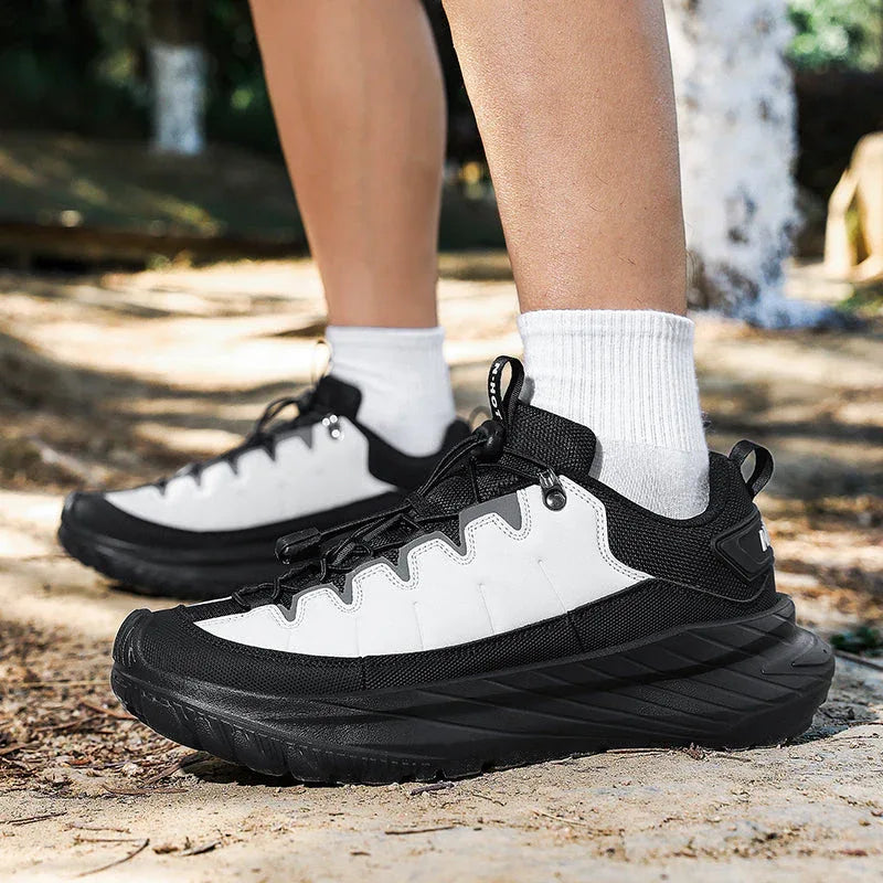 Apex Walk T84 Sneakers - Luxuryurbanwear