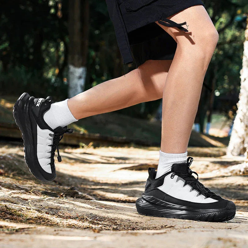 Apex Walk T84 Sneakers - Luxuryurbanwear