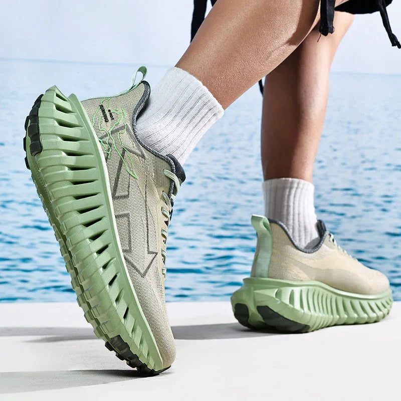 Vault Step T84 Sneakers - Luxuryurbanwear