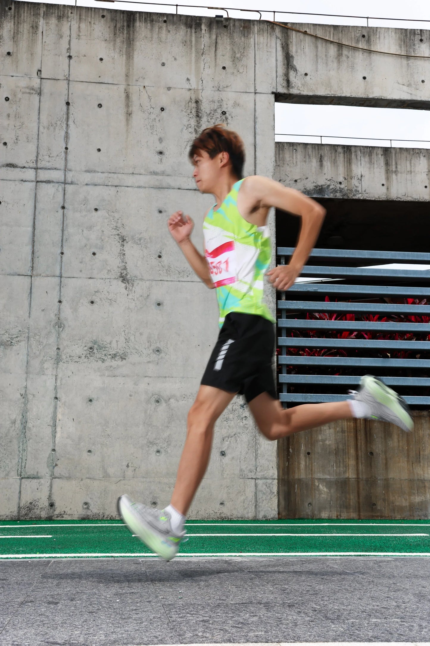 Flow District T84 Sneakers - Luxuryurbanwear