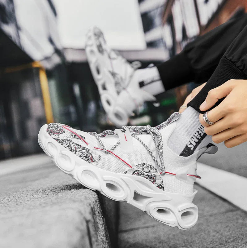 Neo Pace T84 Sneakers - Luxuryurbanwear