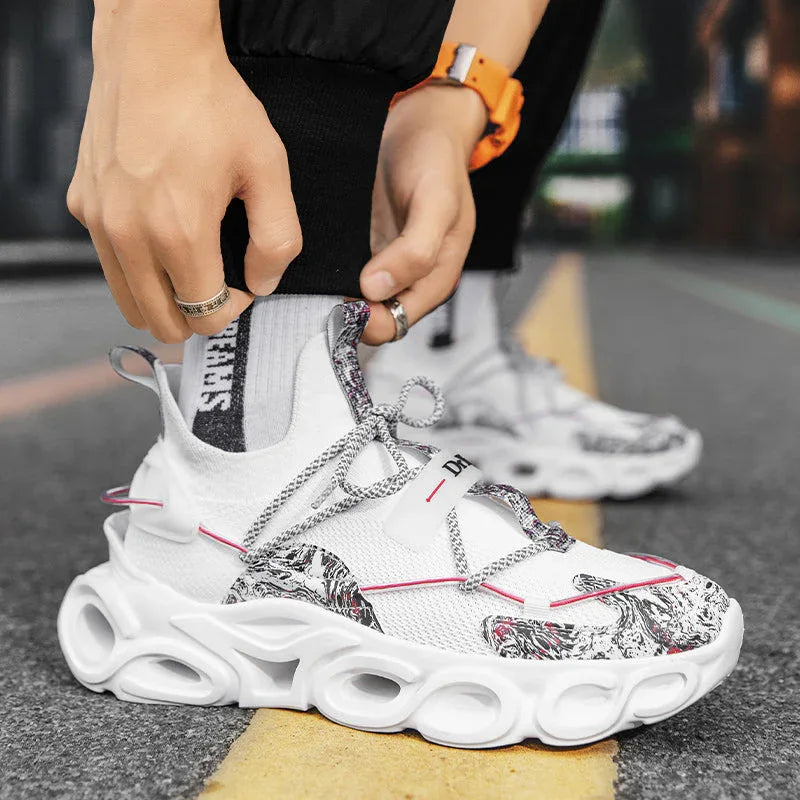 Neo Pace T84 Sneakers - Luxuryurbanwear