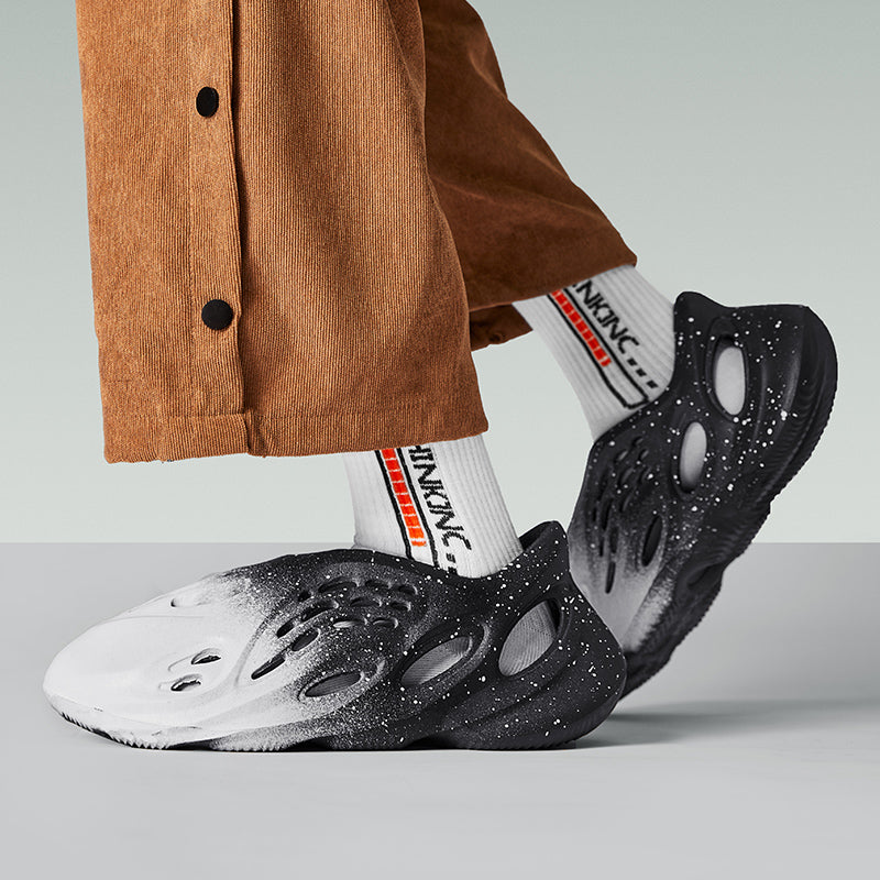 Gladiator Glide' T84 Foam Runners - Luxuryurbanwear