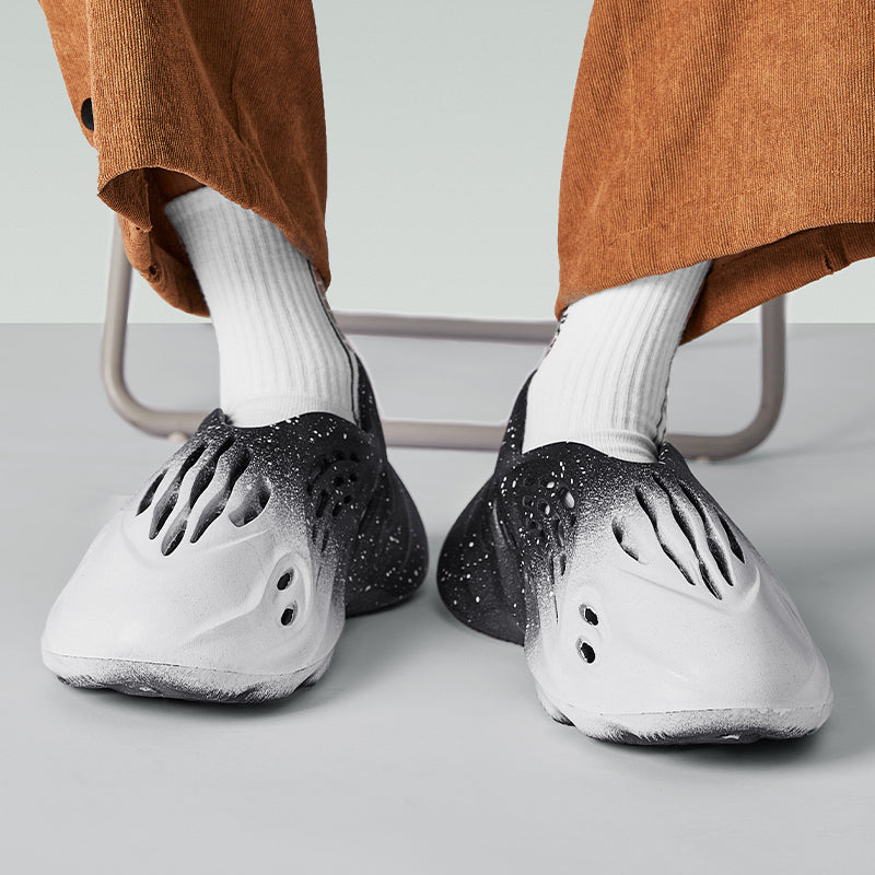 Gladiator Glide' T84 Foam Runners - Luxuryurbanwear