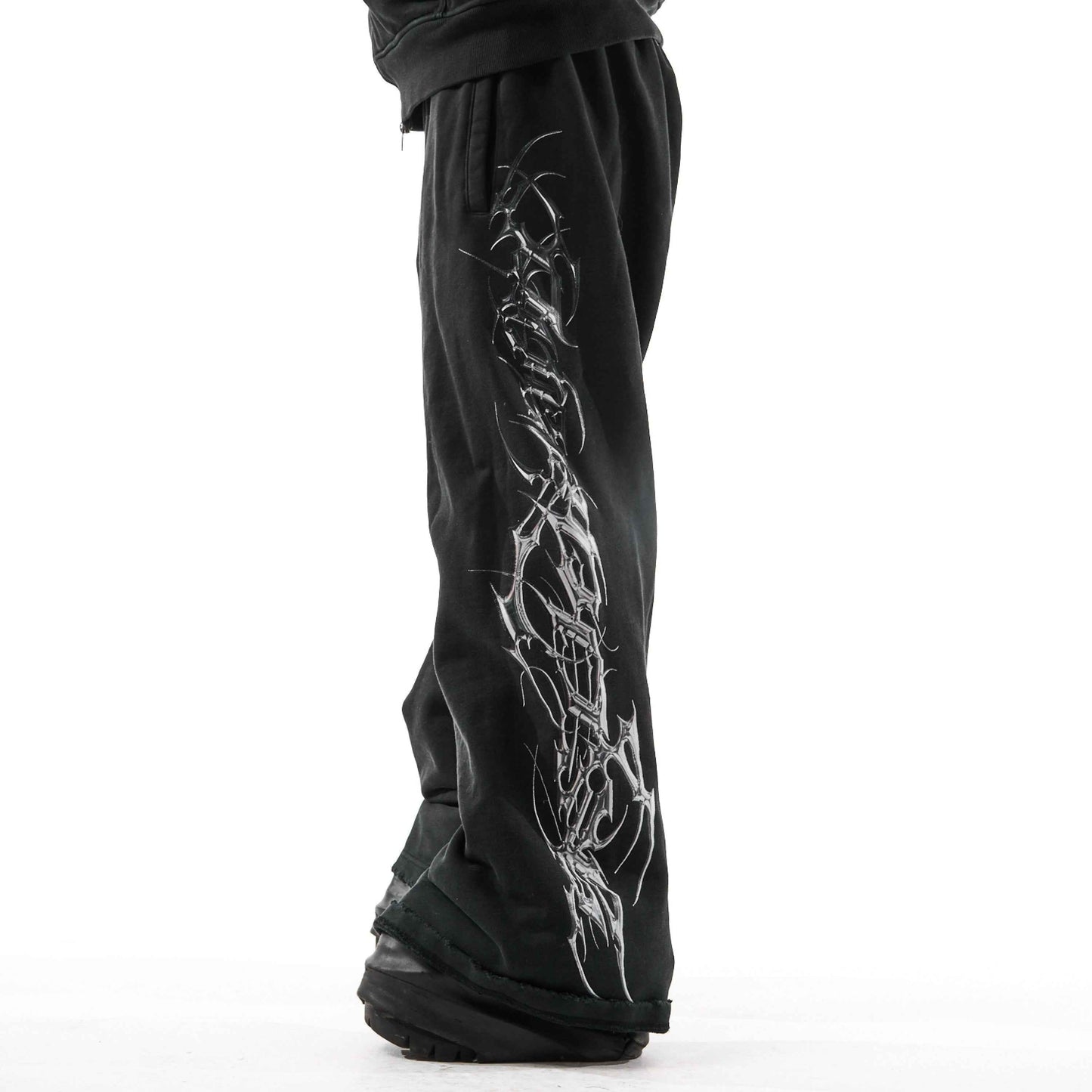 "TRIBAMETAL" SWEATPANTS