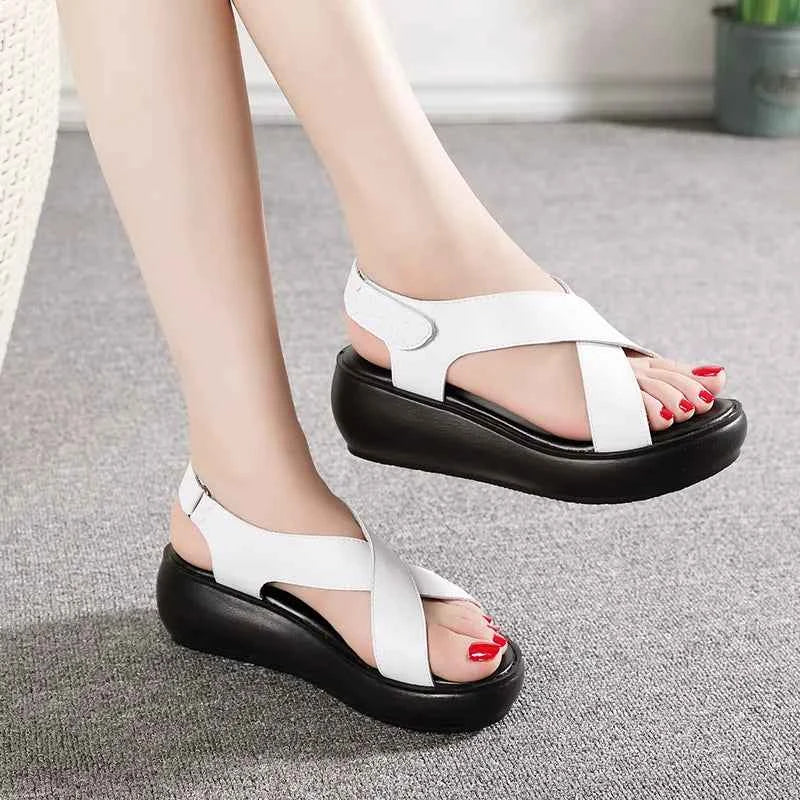 USS Shoes Finita Women's Wedges Sandal