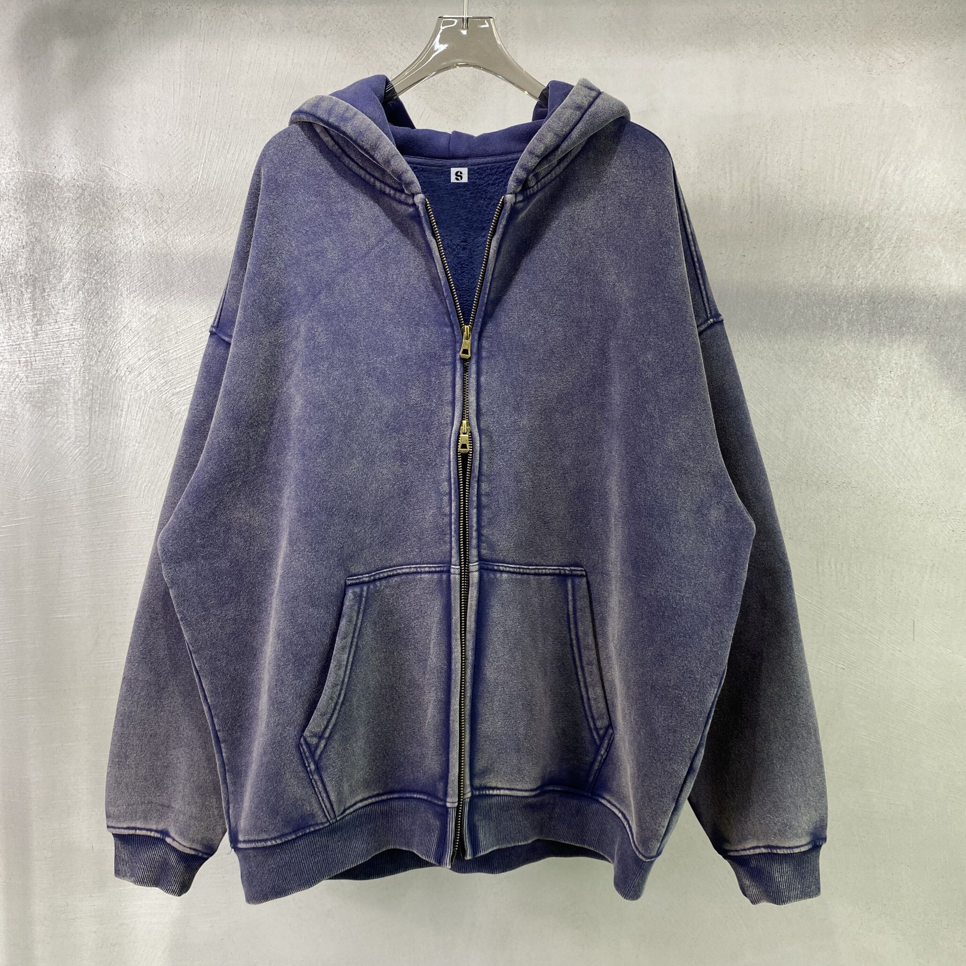 Retro Essence Vintage Washed Zip-Up Hoodie - Oversized | LuxuryUrbanwear - Luxuryurbanwear