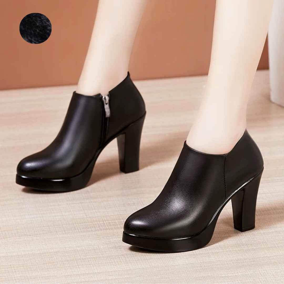 USS Shoes Renata Women's Pumps