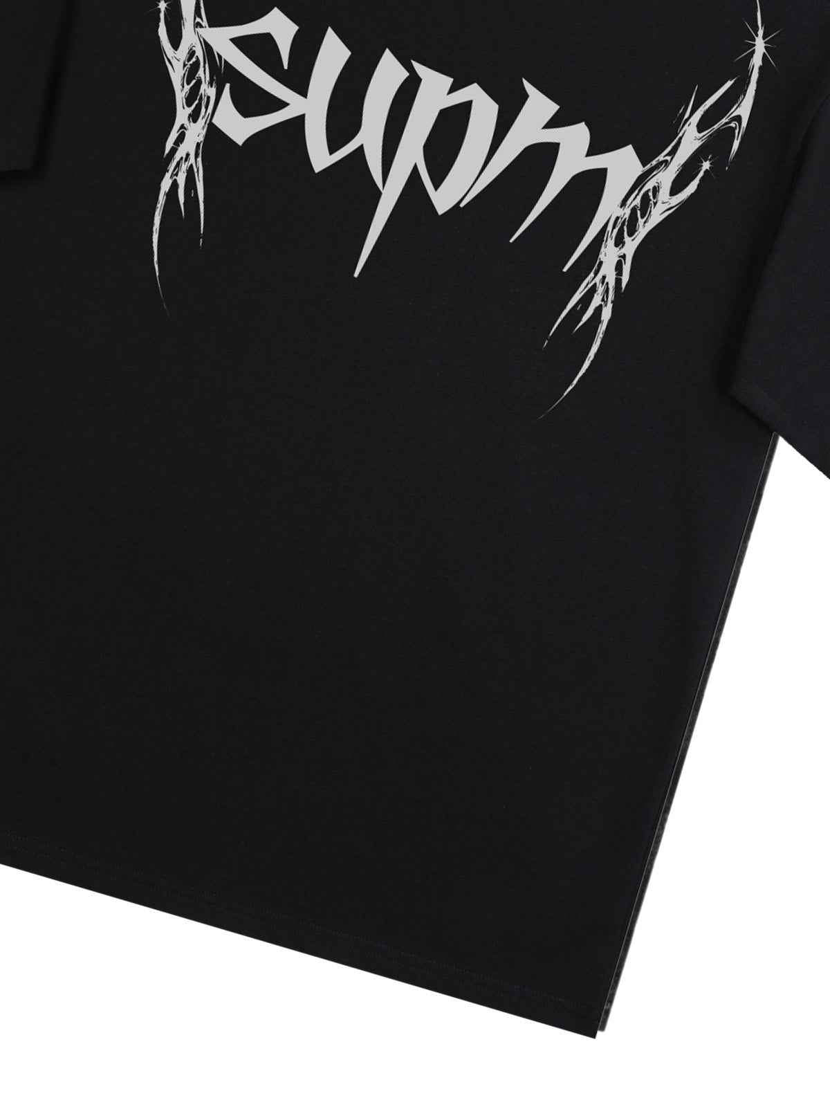 SUPM Gothic Sharp Letter Graphic T-Shirt