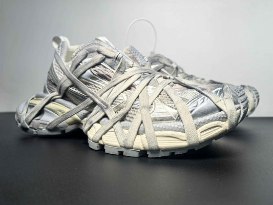 Balenciaga Runner 3XL Extreme Lace