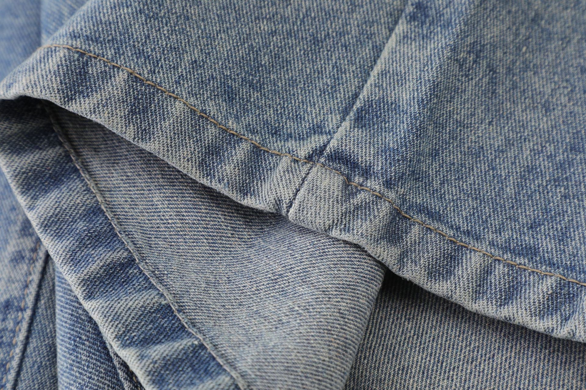 Light Wash | Baggy Jorts - Luxuryurbanwear