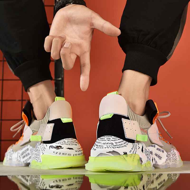 INFINIT ARTEMIS Scribbled Sneakers