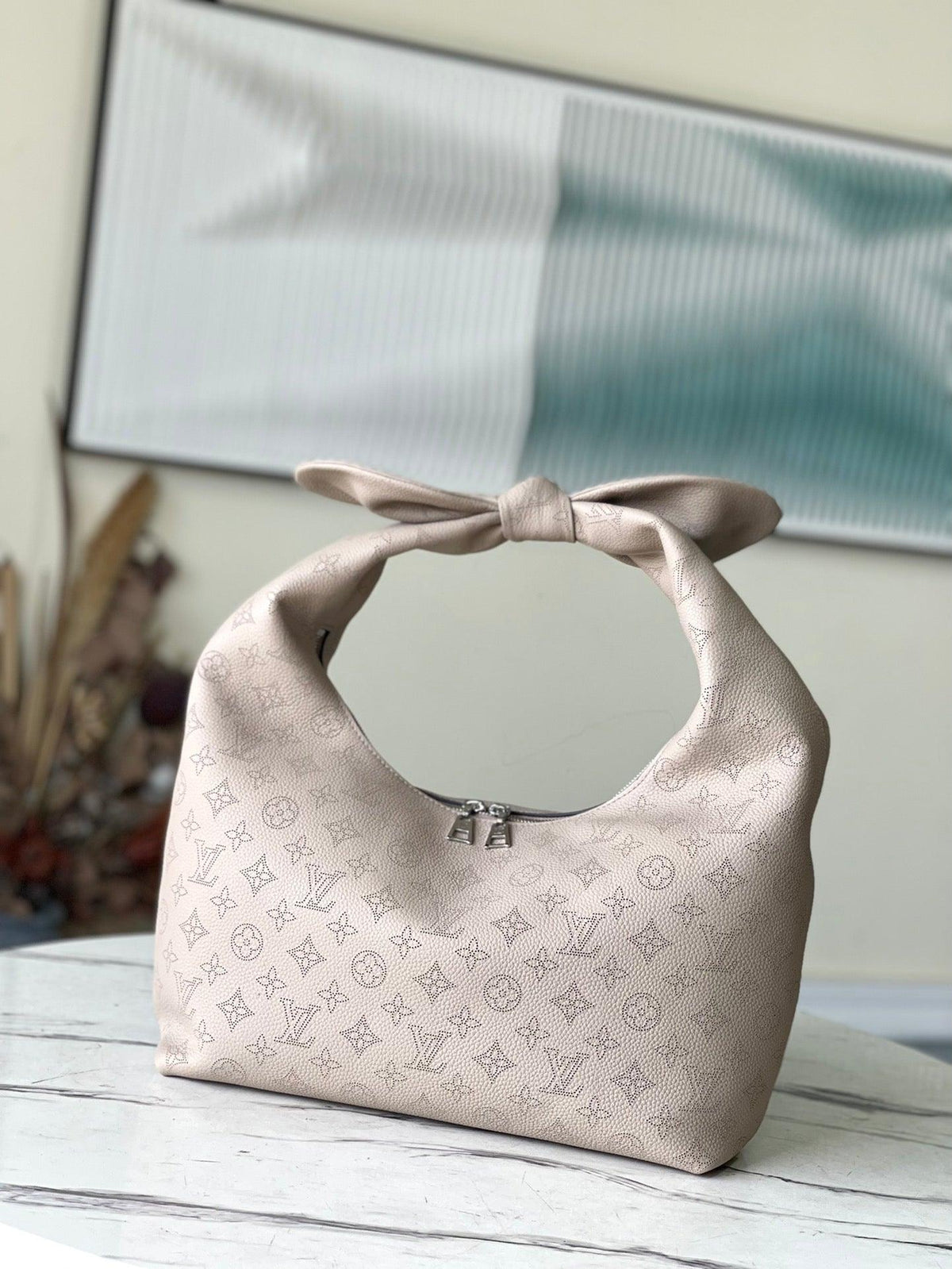 LV Monogram M20788 sneakerhypes