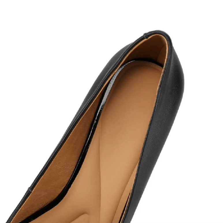 Blade Pump | Leather Gold Stiletto Cap-Toe