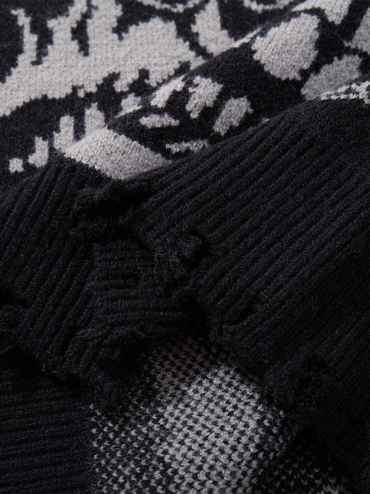 High Street Dark Skull Frayed-edge V-neck Sweater Vest