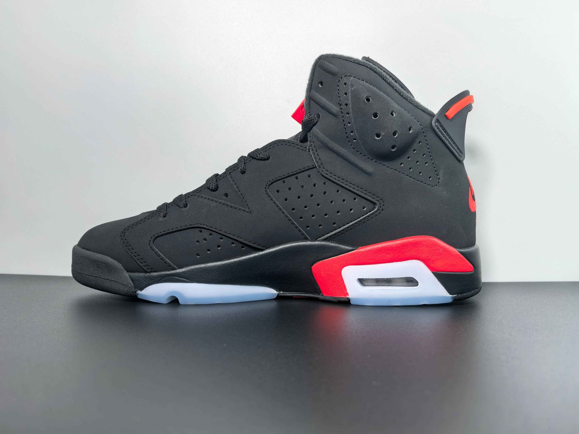 Air Jordan 6 "Infrared"