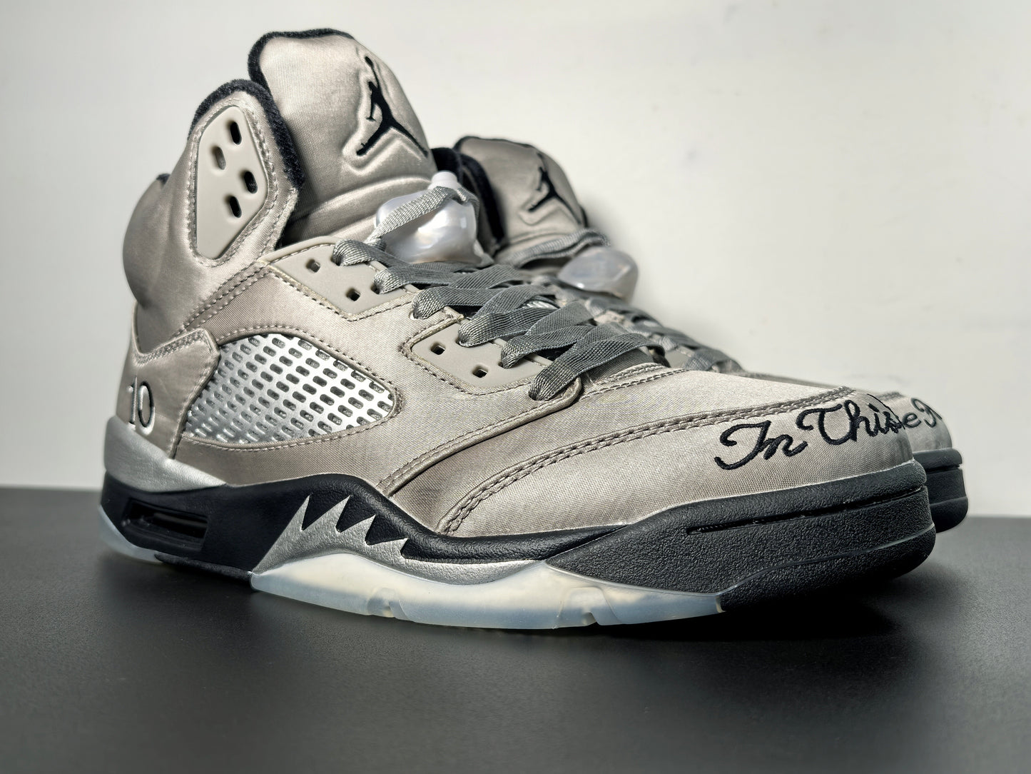 Air Jordan 5 WMNS “Wings”5
