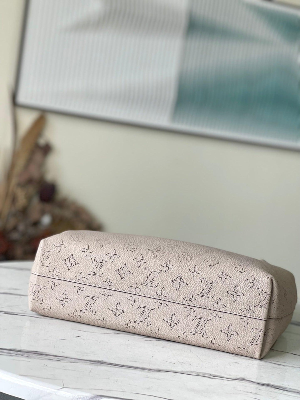LV Monogram M20788 sneakerhypes