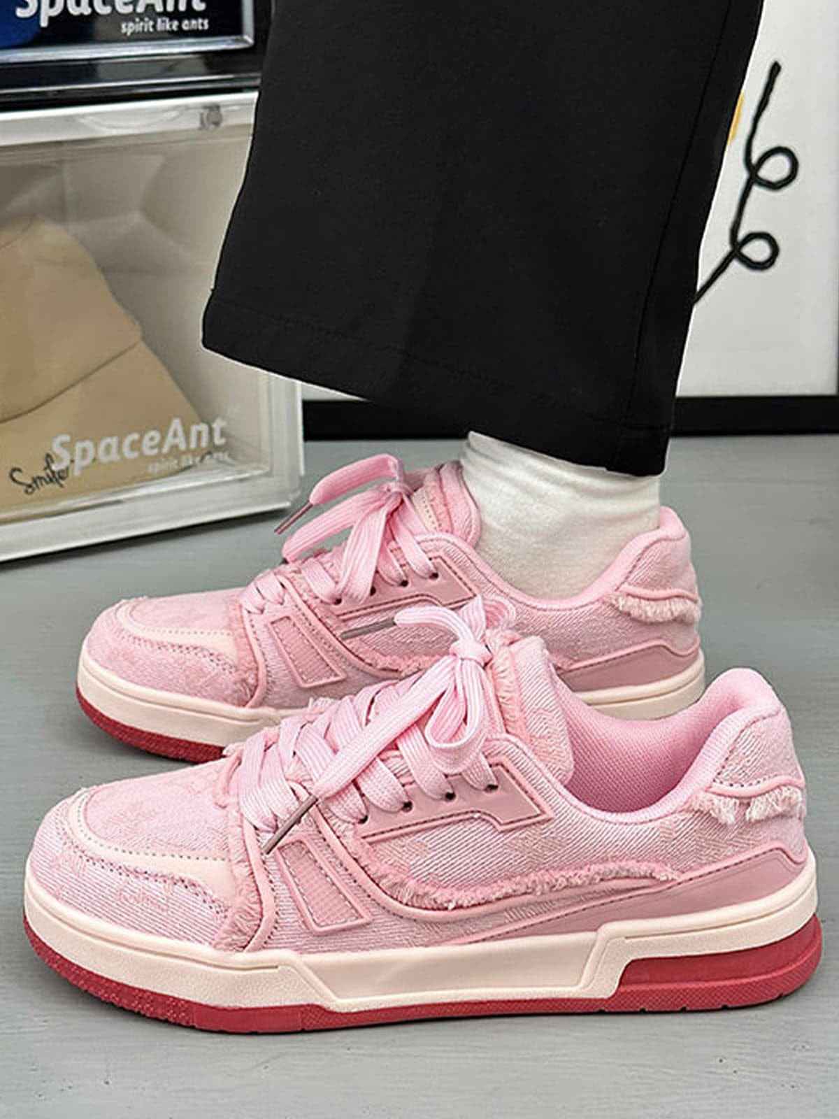 Sneakers Retro