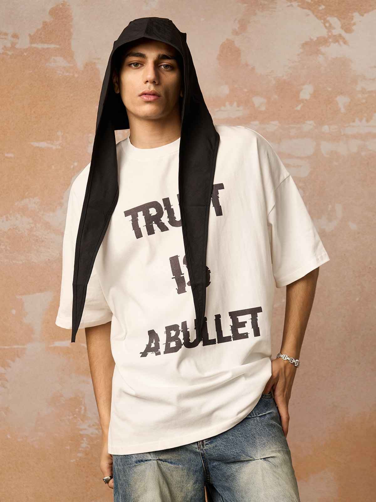 Original ”Trust is a Bullet“ Graphic Slogan T-Shirt