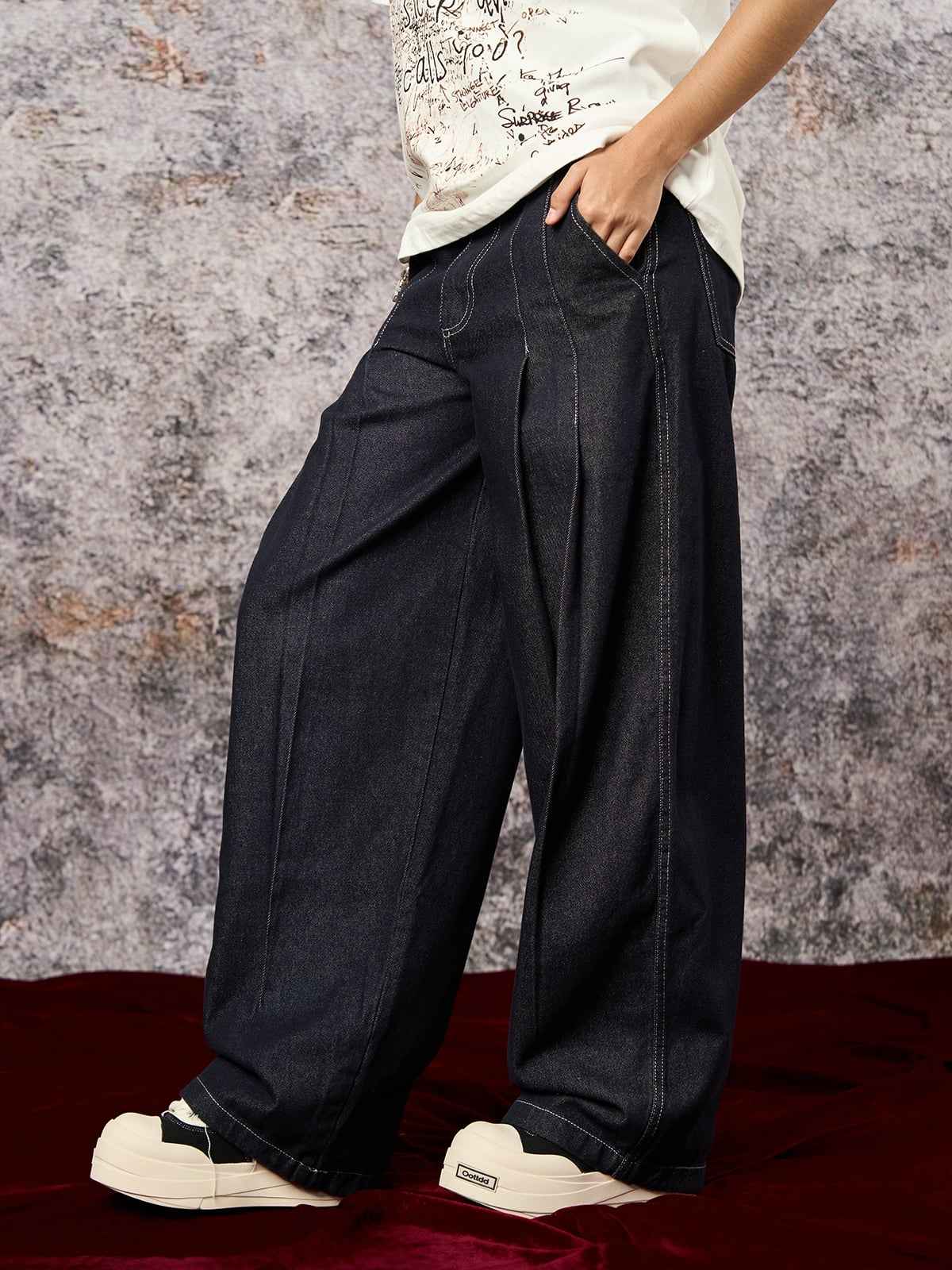 Deconstructed Contrast Stitching Pleated Baggy Barrel Jeans - 2343