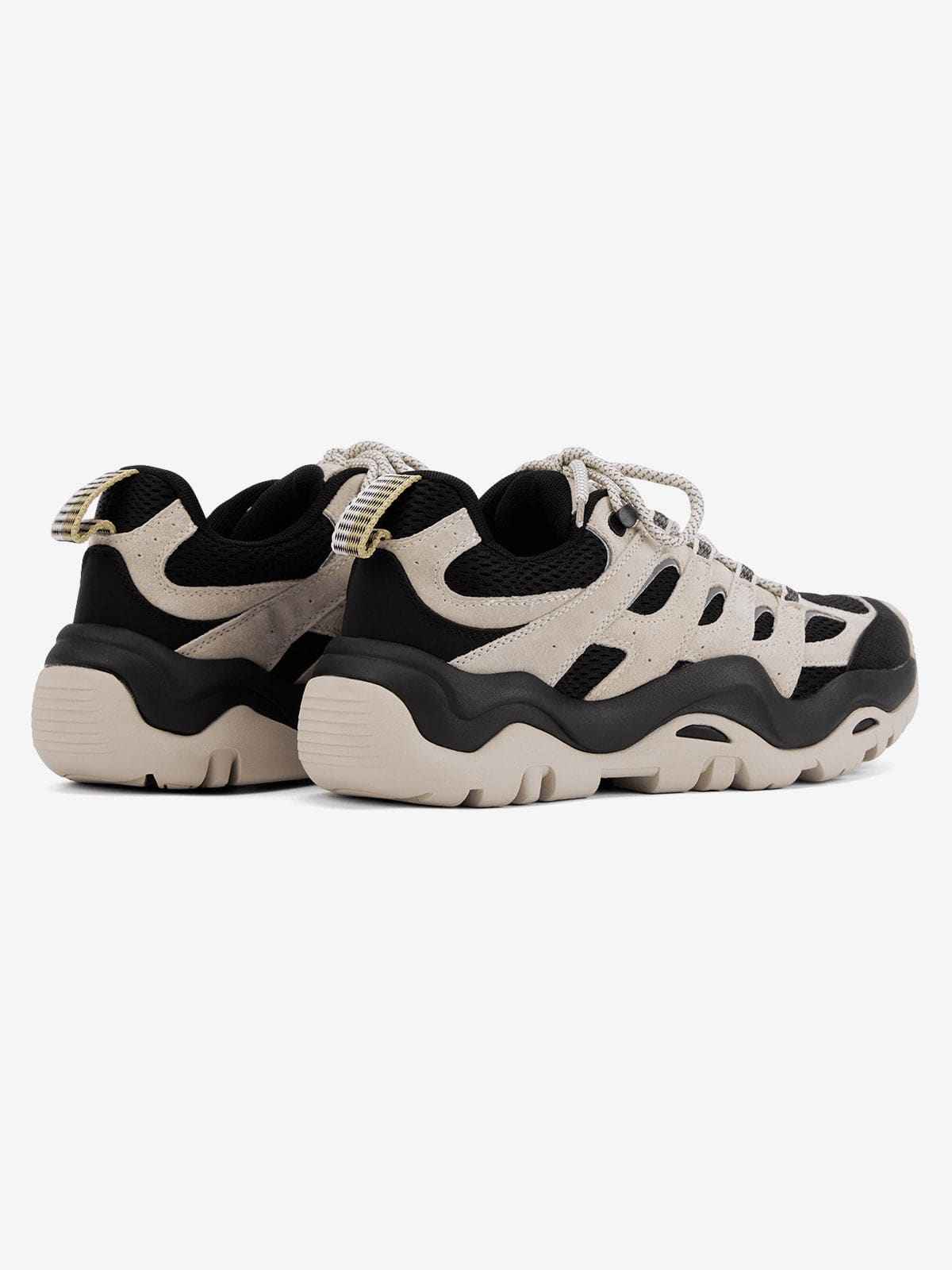 Sneakers High Street Hiking