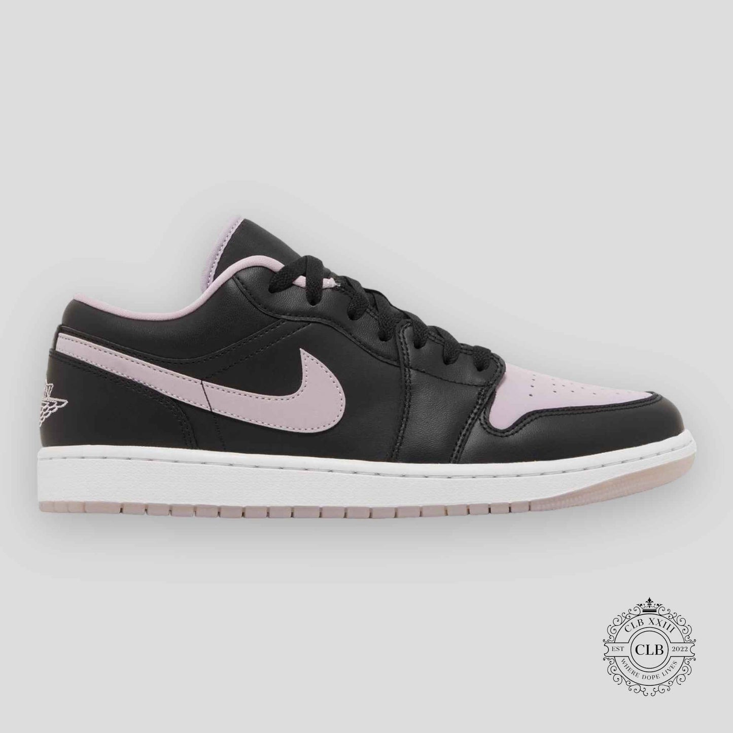 AIR JORDAN 1 LOW SE (GS) "BLACK ICED LILAC"