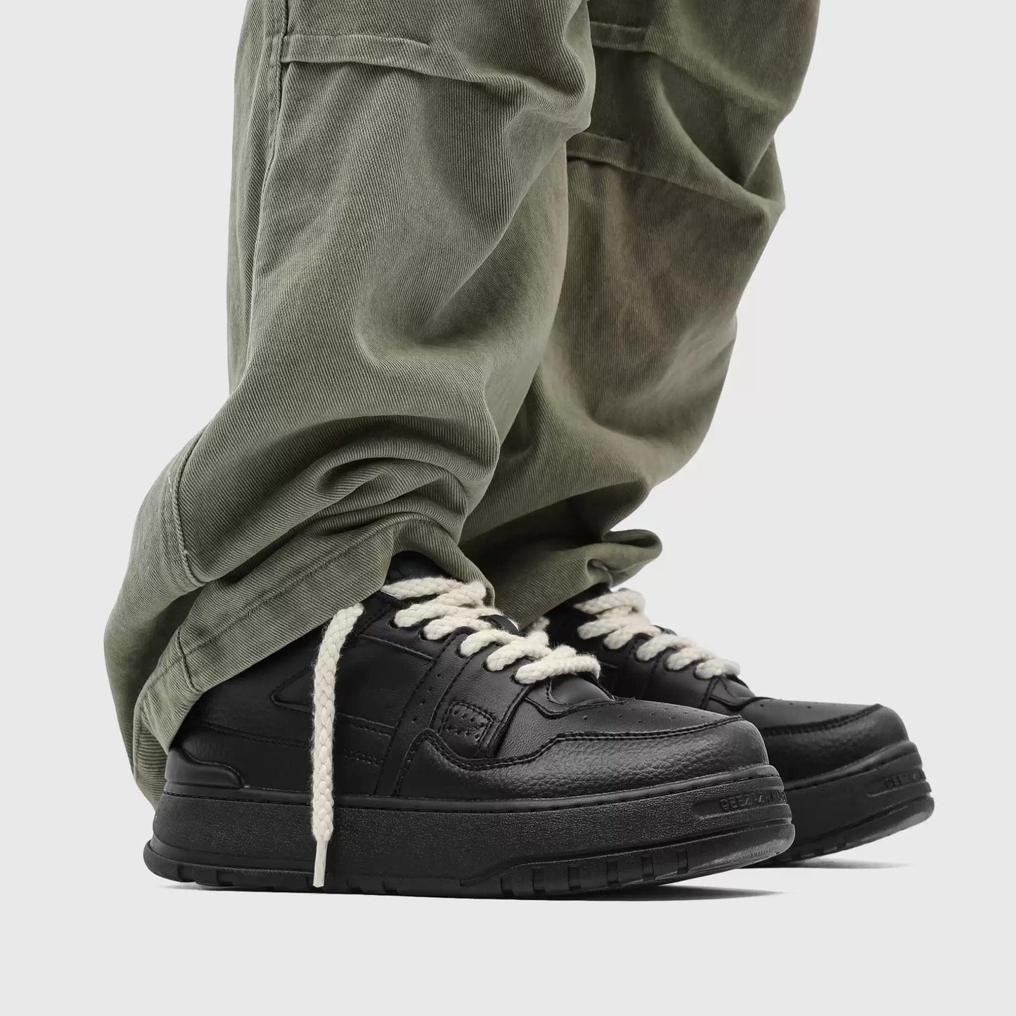 Rope Court Low - Deep Black