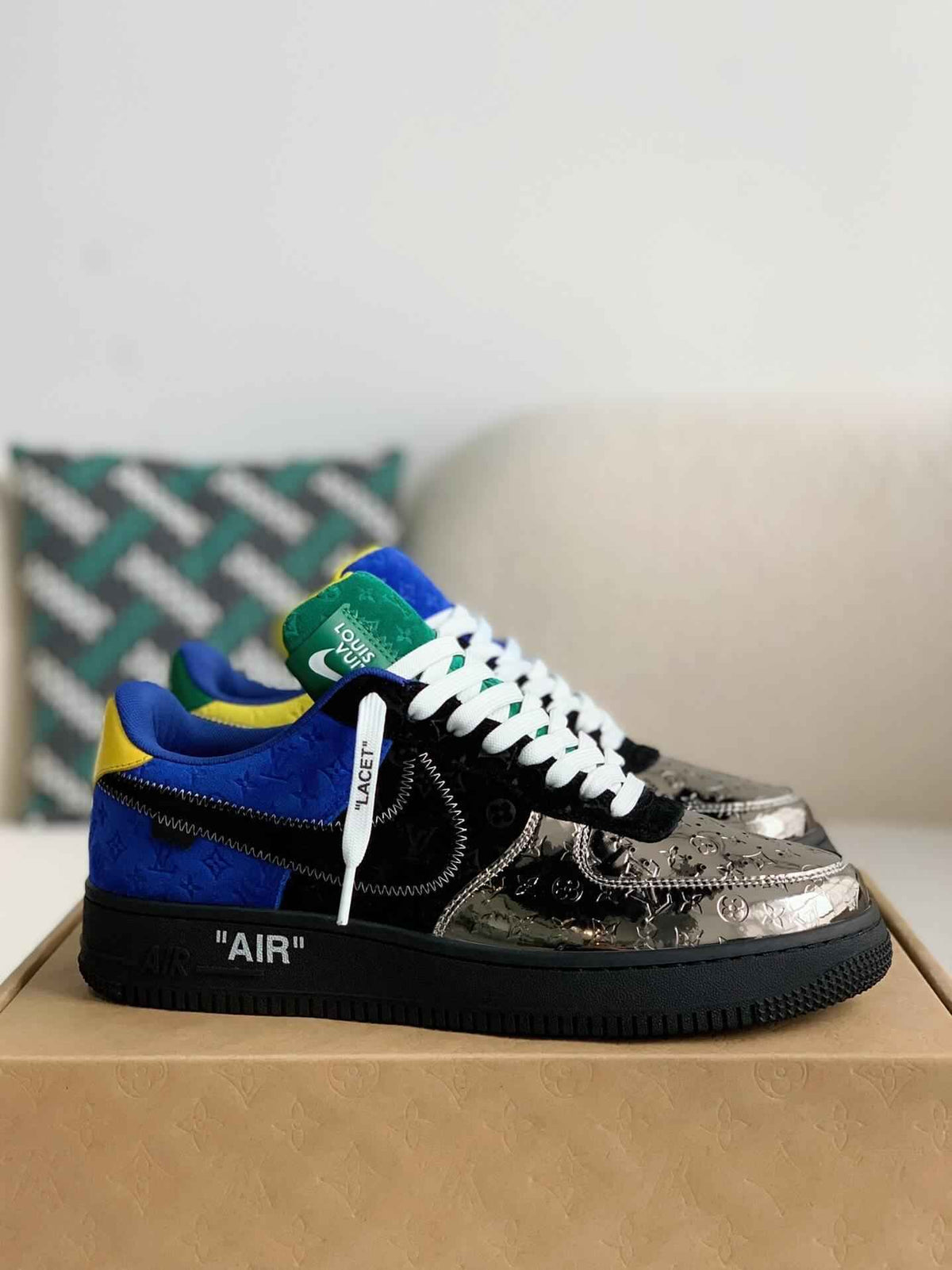 Air Force 1 Low Metallic Silver Sneaker