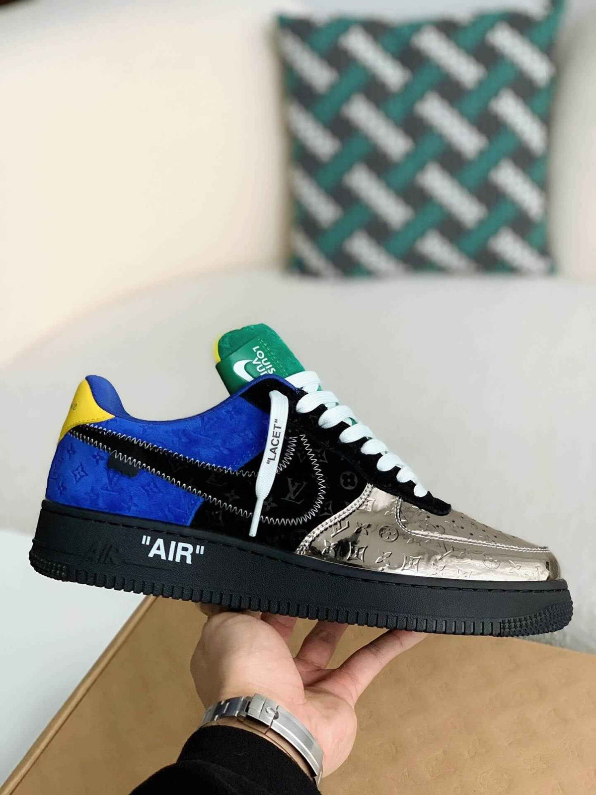 Air Force 1 Low Metallic Silver Sneaker