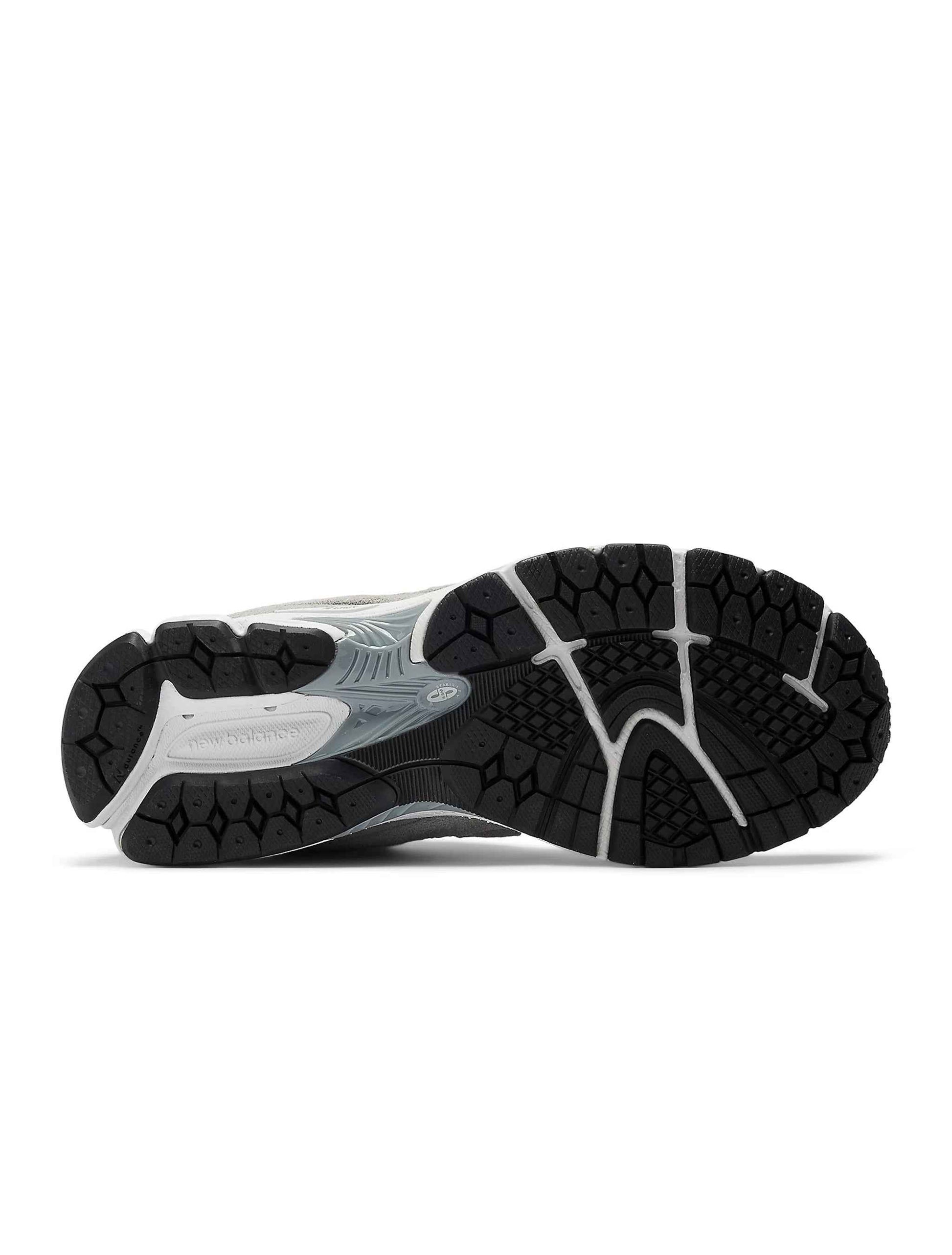 New Balance Mens 2002R Casual Shoes - Steel