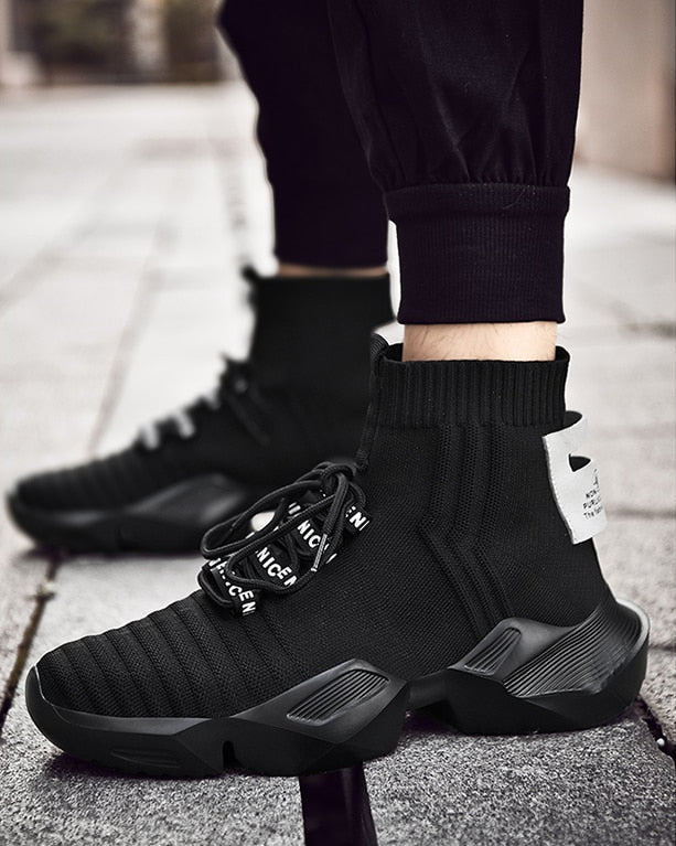Nova Sock Runners - Shadow Black