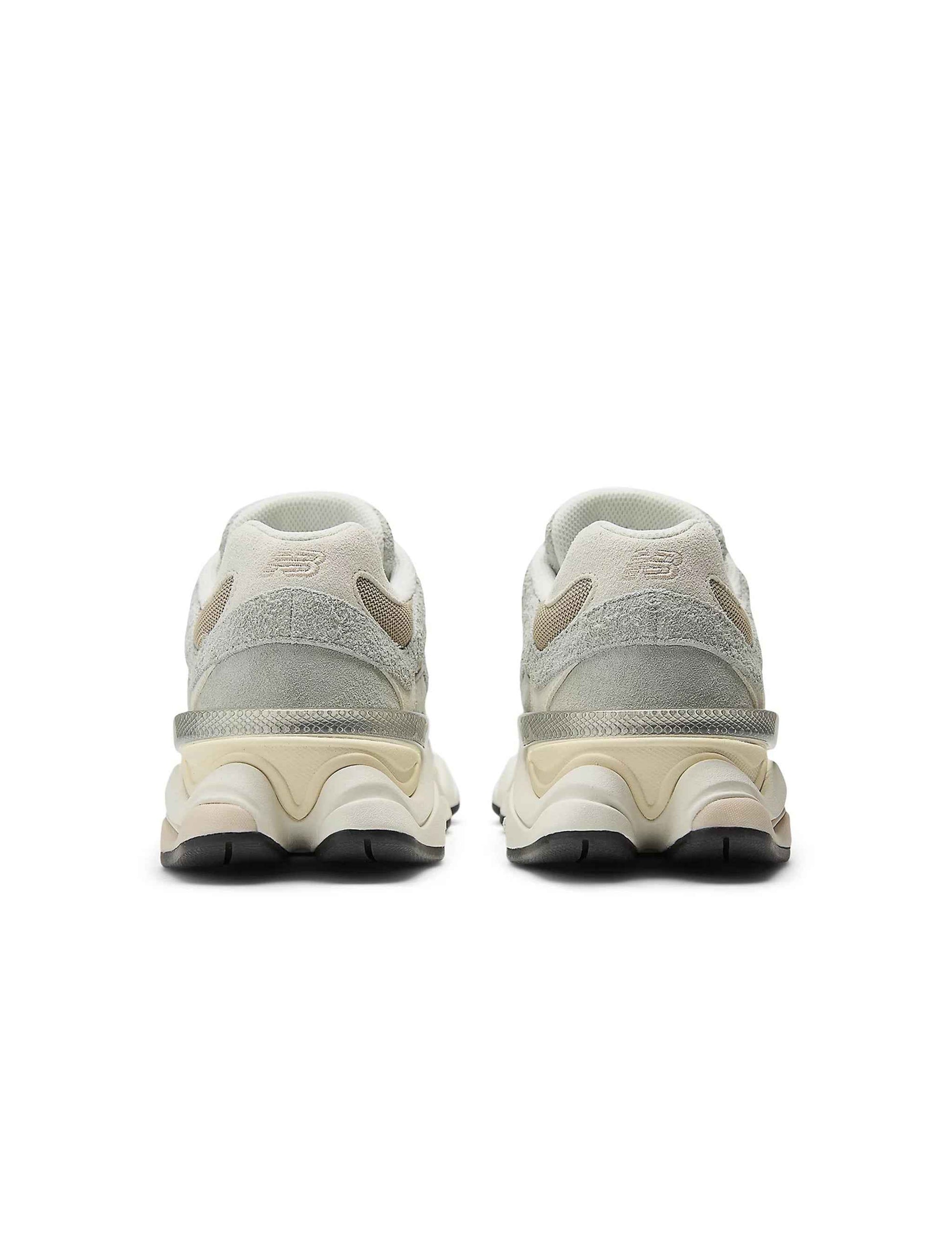 New Balance Mens 9060 Lifestyle Shoes - Grey